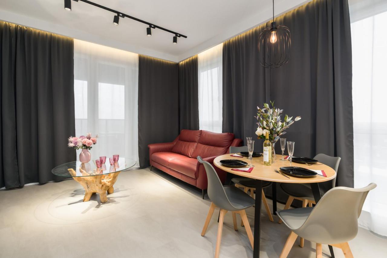 Widokowy Apartament Wojciechowskiego Parking I Loggia By Renters Prestige Poznan Exterior photo